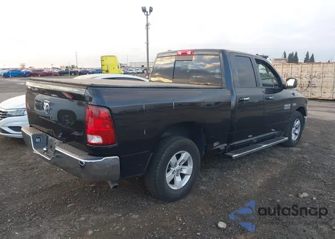 2018 Ram 1500 Slt 4X2 6'4 Box z USA, uszkodzony, nr VIN 1C6RR6GT7JS114350